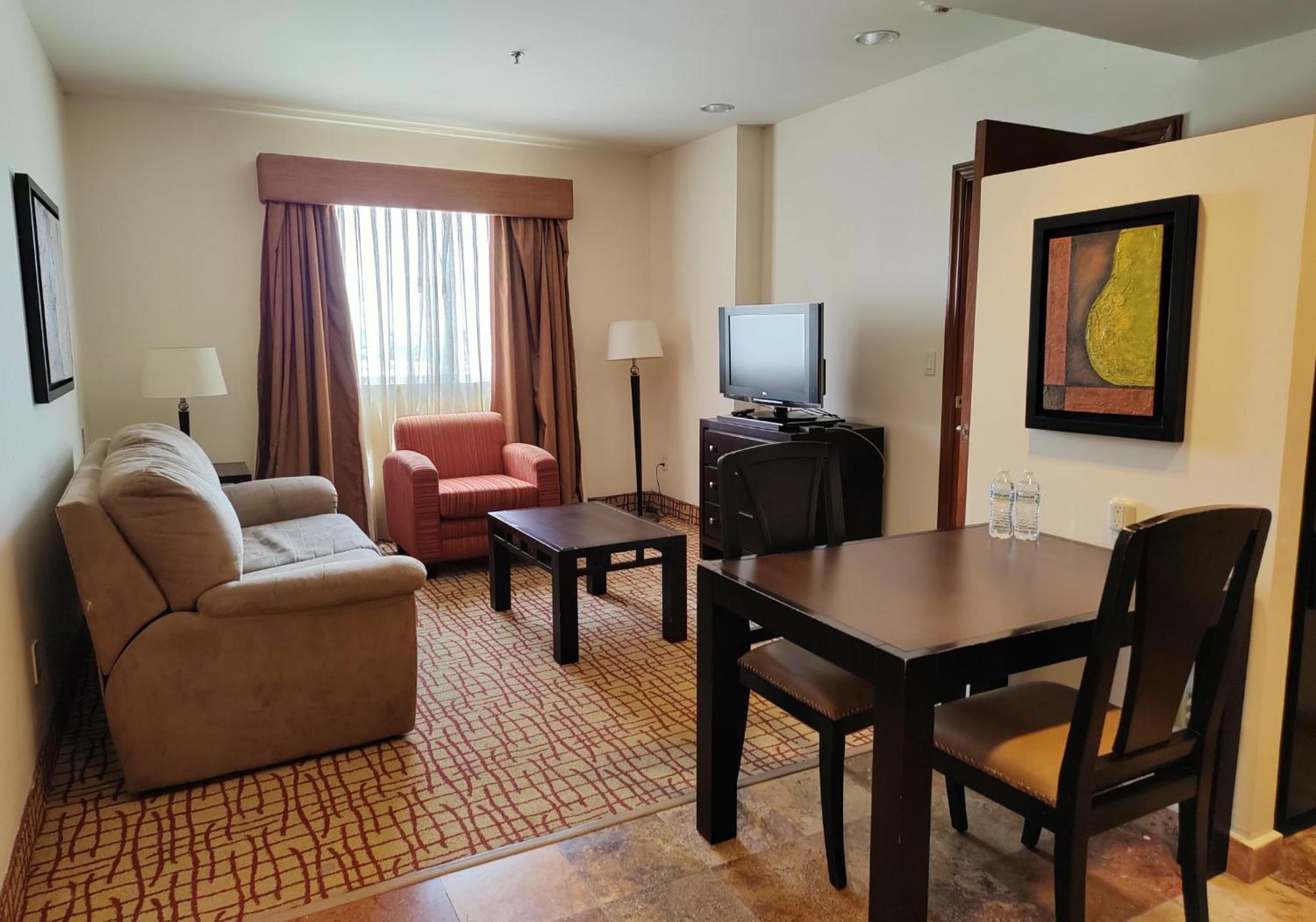 מלון Wyndham Garden Torreon Tecnologico מראה חיצוני תמונה